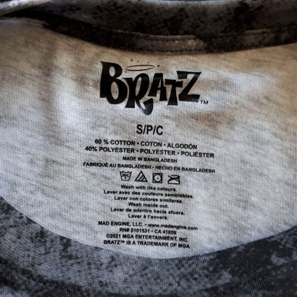 *NEW* BRATZ Retro Dolls Group Long Sleeved Women's Grey Shirt Size Small NWT - Picture 4 of 4